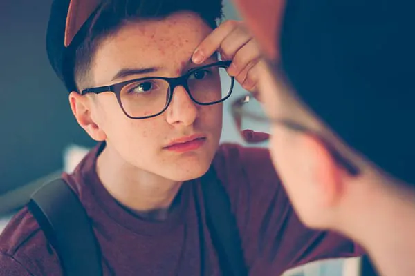 alterações hormonais em crianças e adolescentes